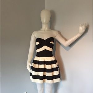 L’atiste By Amy Striped Bandage Dress